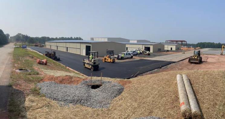 LH hangar construction